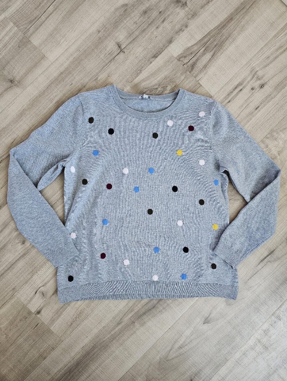 Talbots Light Gray Knit Polka Dot Sweater Womens Size Medium Petite